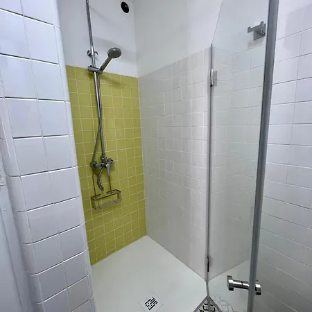 Chiado Cozy With Terrace Apartamento *